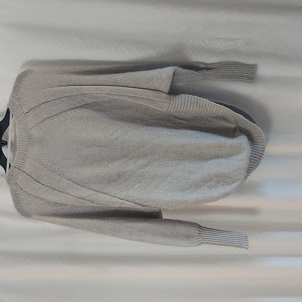 Womens sweater - Picture 5 of 7